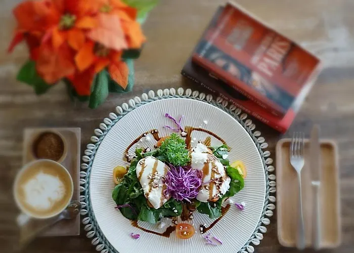 Udara Bali Yoga Detox & 4* Canggu (Bali)