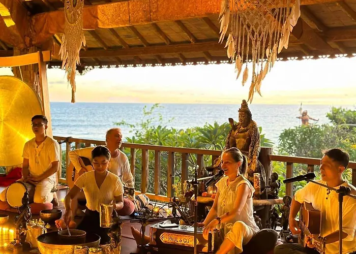 Udara Bali Yoga Detox & 4* Canggu (Bali)