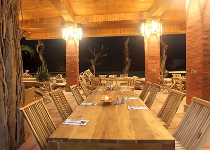 Udara Bali Yoga Detox & Hotel Canggu (Bali)